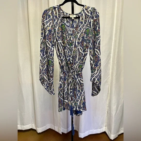 Umgee blue floral romper | size Medium - Picture 5 of 6